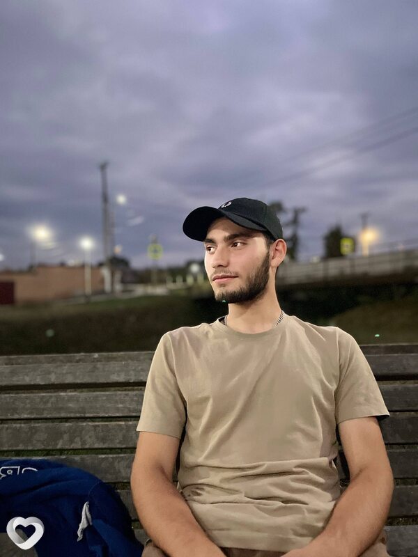 Богдан, 21, Владикавказе — анкета №2899471