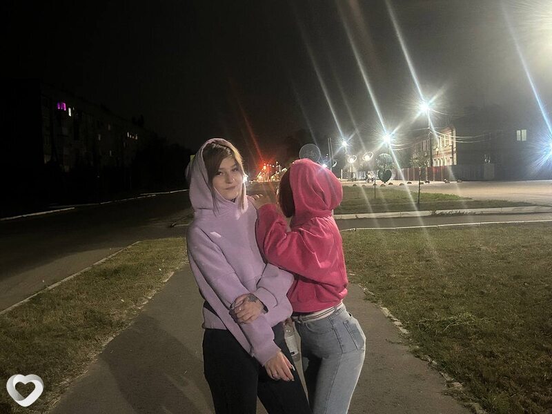 Карина, 20, Саратове — анкета №2899942