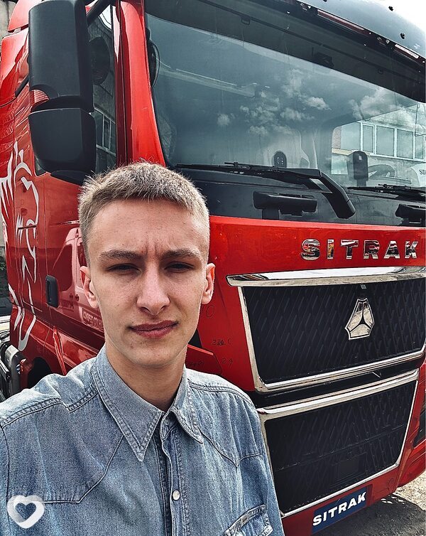 Влад, 24, Москве — анкета №2899855