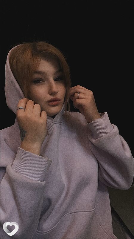 Леська, 23, Саратове — анкета №2900529