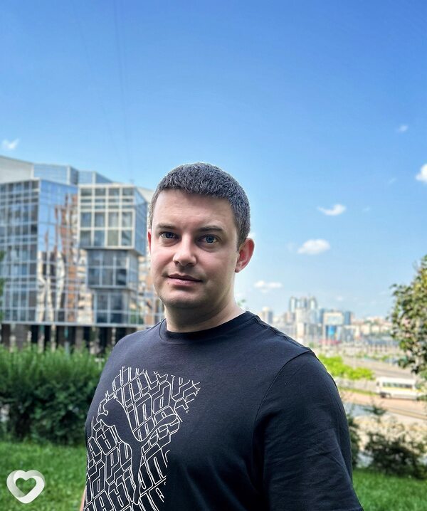 Nick, Вышгород