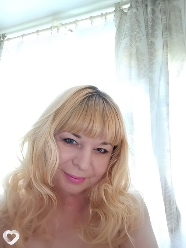Ирина, 40, Кингисеппе — анкета №2900400