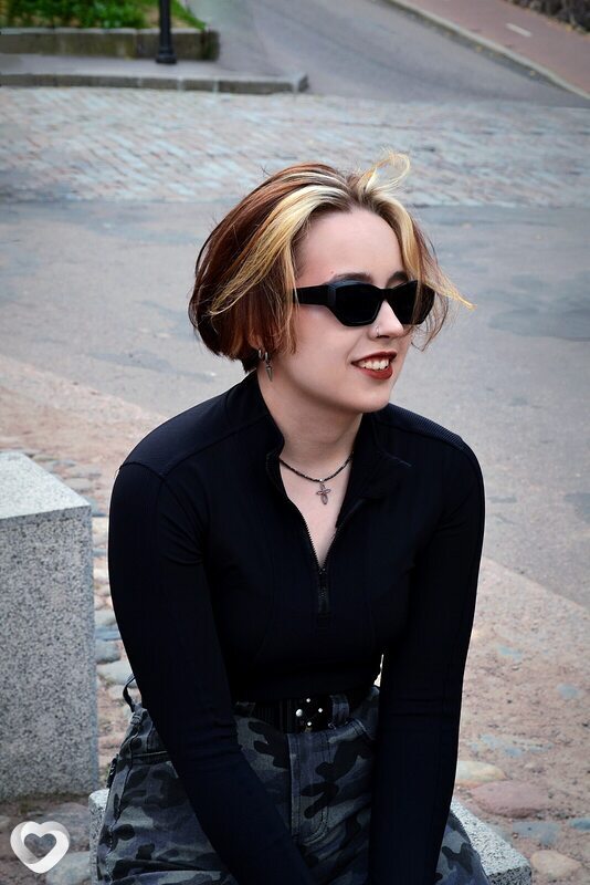 Кира, 21, Ростове-на-Дону — анкета №2900821