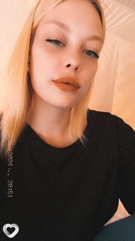 Мия, 21, Горно-Алтайске — анкета №2900998