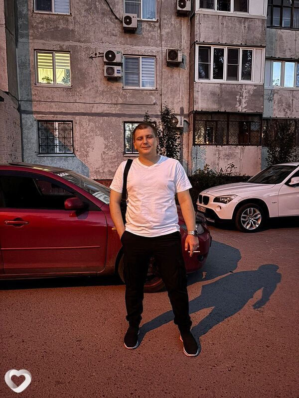 Артем, 31, Новороссийске — анкета №2901367