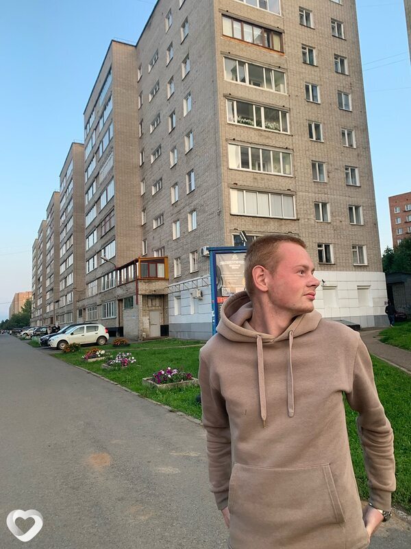 Владислав, 19, Глазове — анкета №2901510