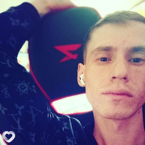 Дмитрий, 30, Новошахтинске — анкета №2901612