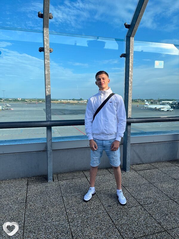 Vasyl, 21, Прага — анкета №2902218