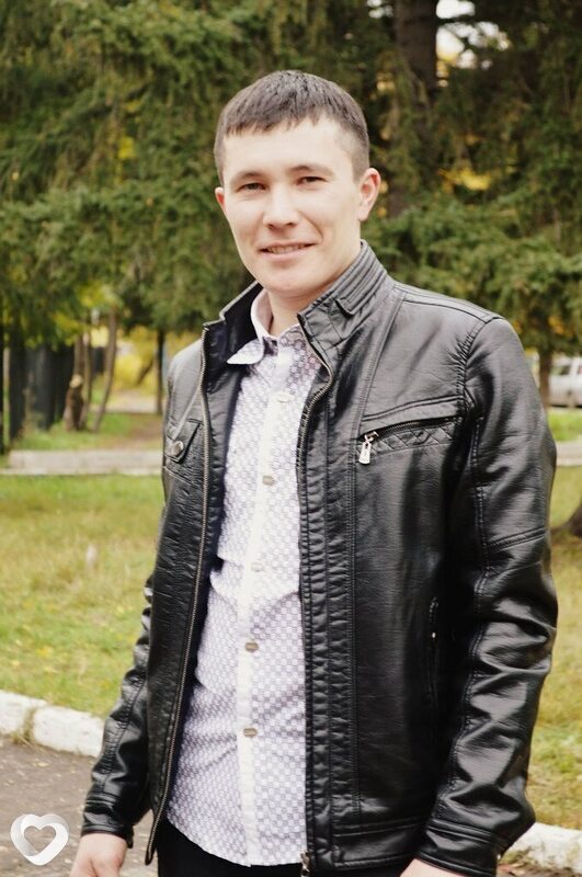 Евгений, 29, Барнауле — анкета №2902522