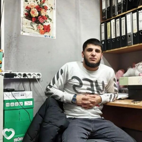 Ашот, 25, Дзержинском — анкета №2902901