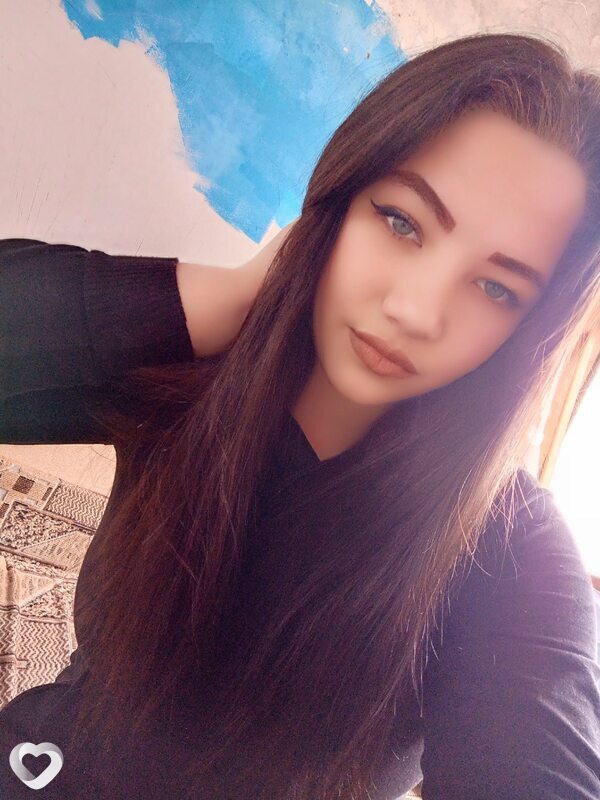 Ангелина, 22, Симферополе — анкета №2903105