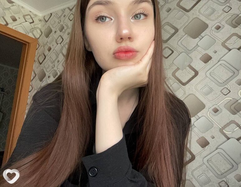 Полина, 20, Москве — анкета №2903161