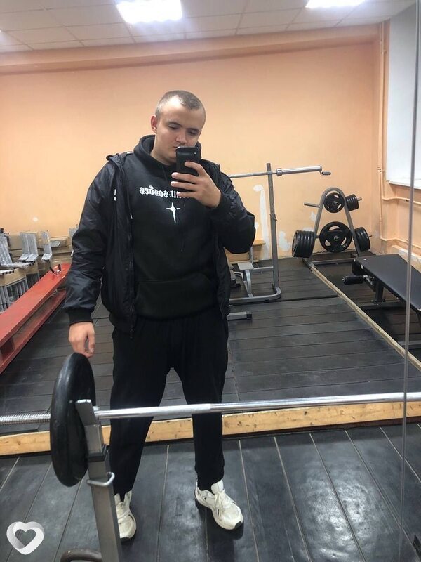 Виталий, 19, Витебске — анкета №2904039