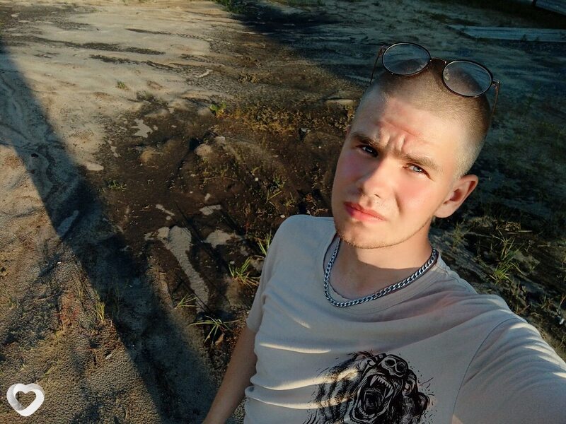 Алексей, 19, Сургуте — анкета №2903733