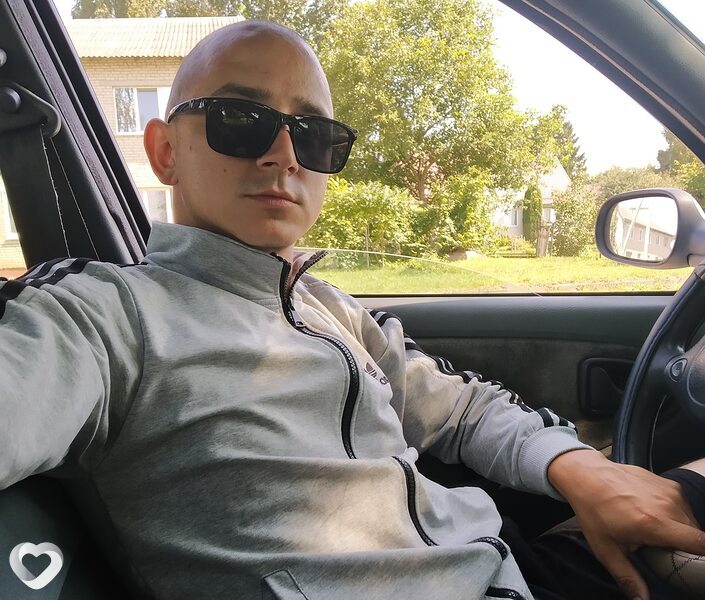 Артём, 27, Шумилине — анкета №2903793