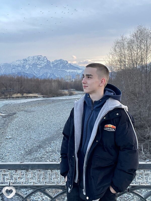 Никита, 19, Краснодаре — анкета №2903918