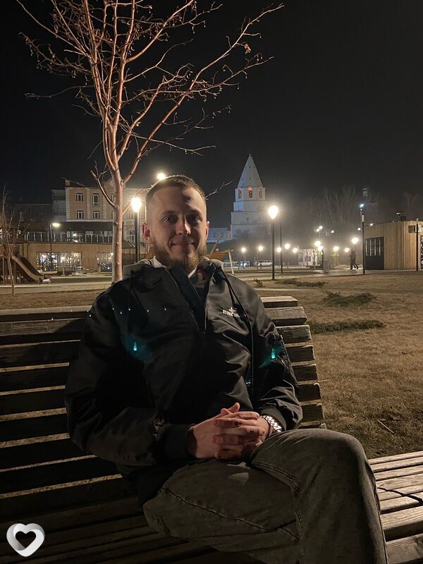 Александр, 26, Новом Уренгое — анкета №2903877