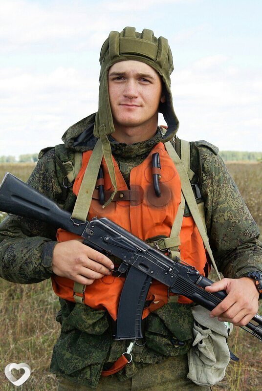 Артëм, 29, Курске — анкета №2904450
