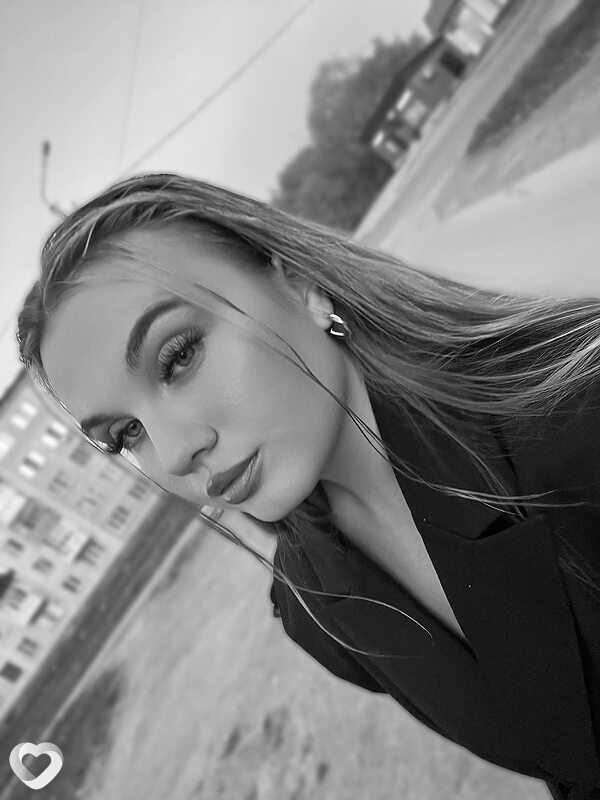 Карина, Искитим