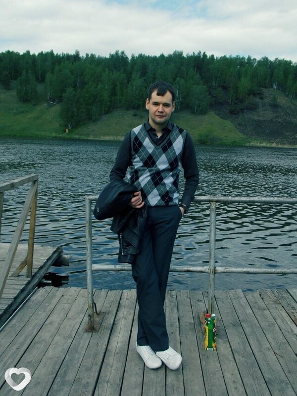 Артем, 35, Каменске-Уральском — анкета №2905113