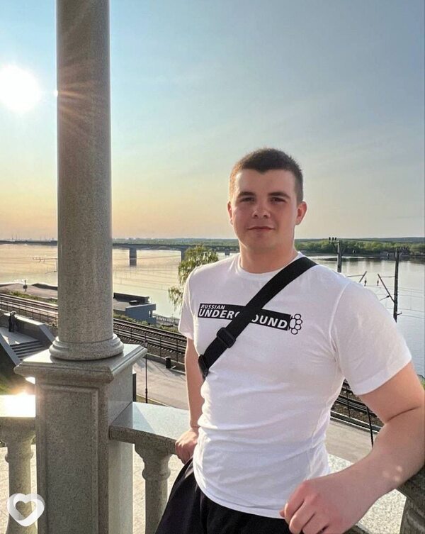 Павел, 24, Москве — анкета №2904950