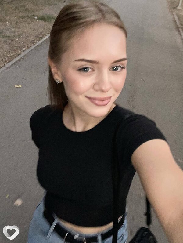 Аня, 26, Москве — анкета №2904883
