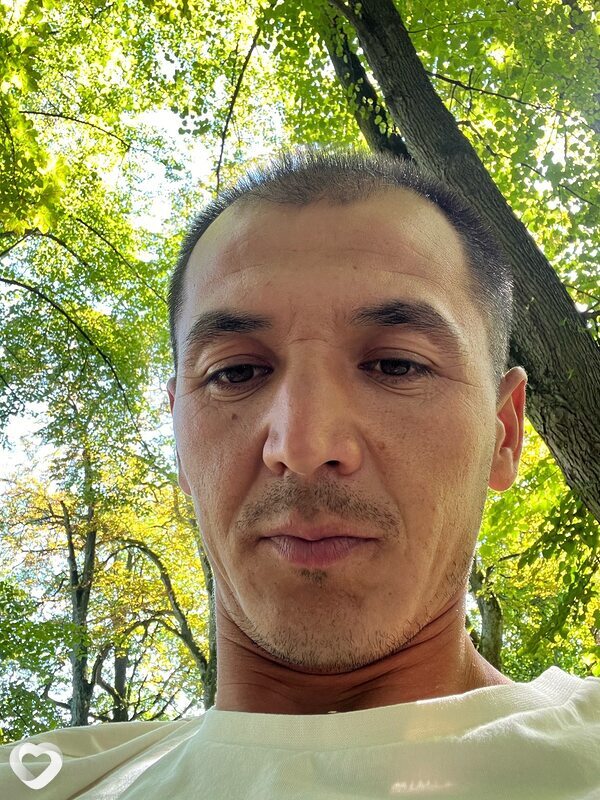 Миша, 33, Калининграде — анкета №2904982