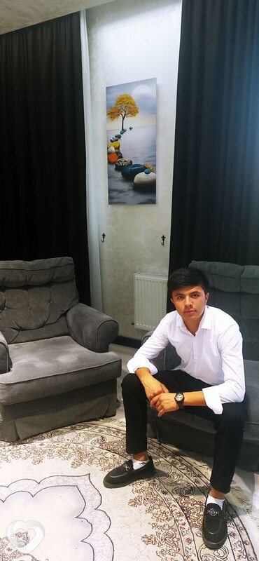 Алек, 22, Санкт-Петербурге — анкета №2905355