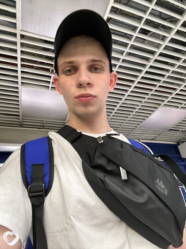Иван, 21, Люберцах — анкета №2905247