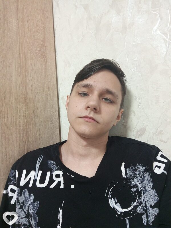 Ярослав, 19, Югорске — анкета №2905974