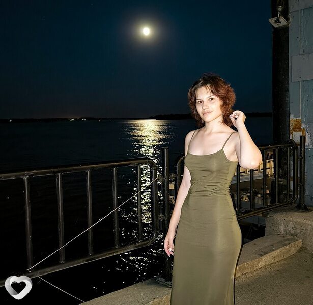 Юлия, 20, Санкт-Петербурге — анкета №2905519