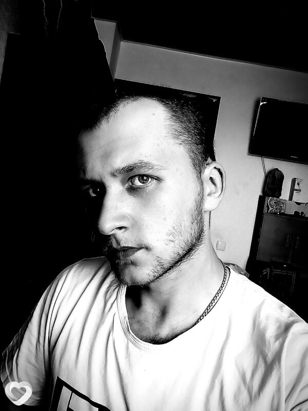 Кирилл, 21, Костроме — анкета №2905585