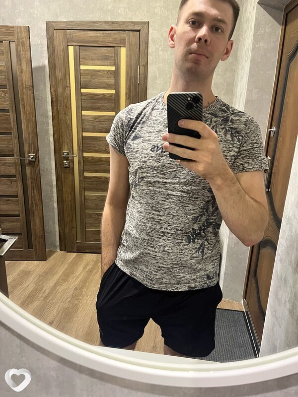 Максим, 29, Краснодаре — анкета №2905705