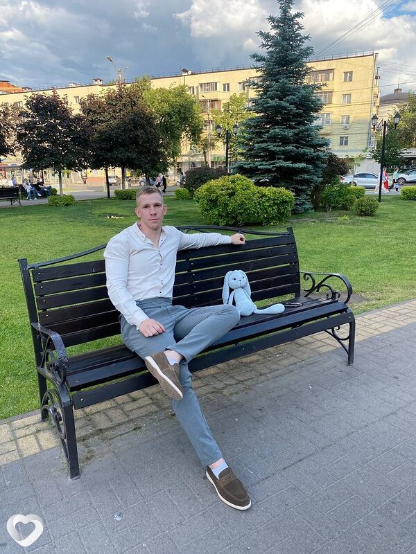 Илья, 23, Иванове — анкета №2907375
