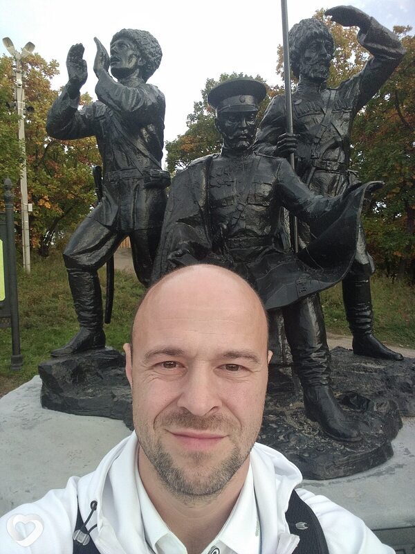 Артём Бурчик, 39, Благовещенске — анкета №2907181