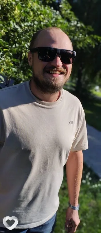 Александр, 32, Бийске — анкета №2908212