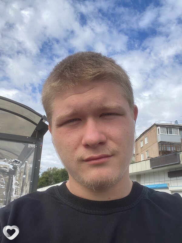 Дмитрий, 19, Норильске — анкета №2908072