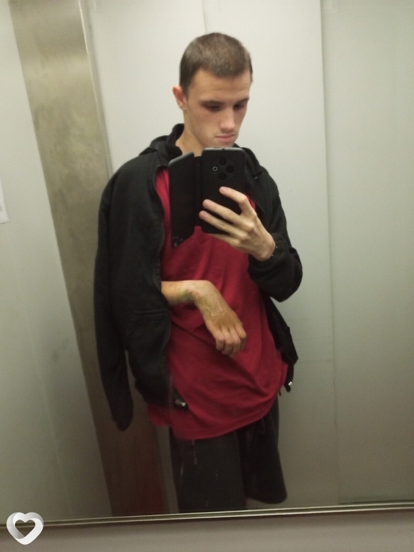 Maksim, 22, Санкт-Петербурге — анкета №2908539