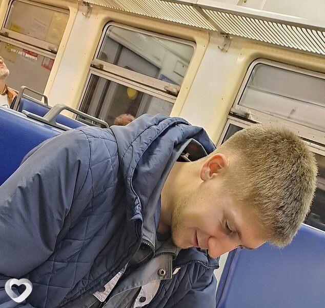 Дима, 28, Москве — анкета №2908449