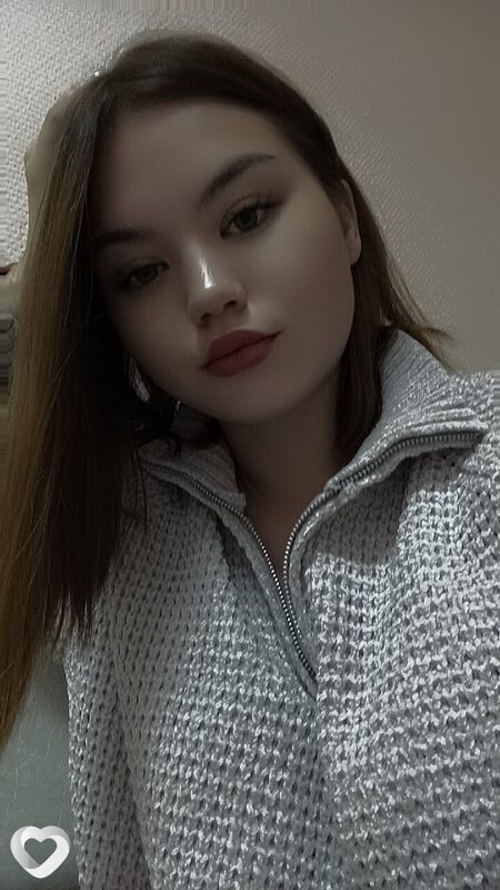 Анастасия, 26, Каменске-Уральском — анкета №2908879
