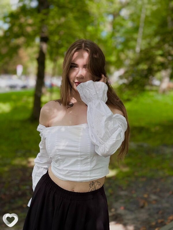 Ясмин, 19, Калининграде — анкета №2909914