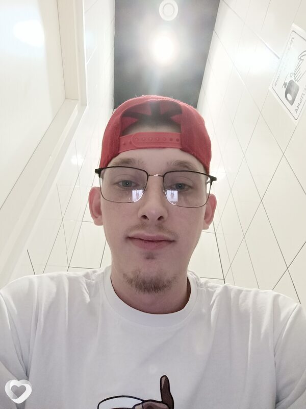 Павел, 26, Новосибирске — анкета №2910105