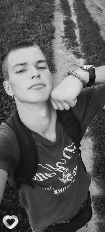 Артем, 21, Полоцке — анкета №2910224