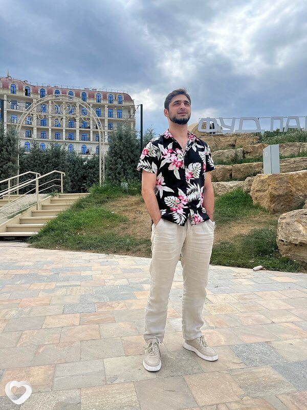 Асик, 26, Москве — анкета №2910341