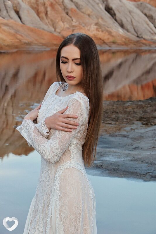 Виктория, 19, Екатеринбурге — анкета №2910441