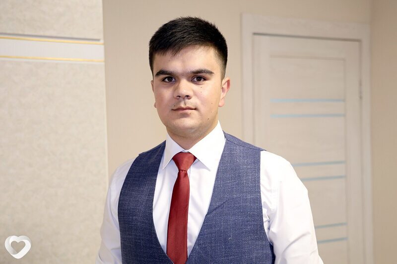 Саша, 29, Екатеринбурге — анкета №2910856