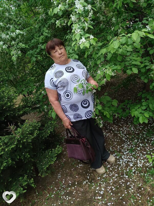 Ольга, 65, Омске — анкета №2911445