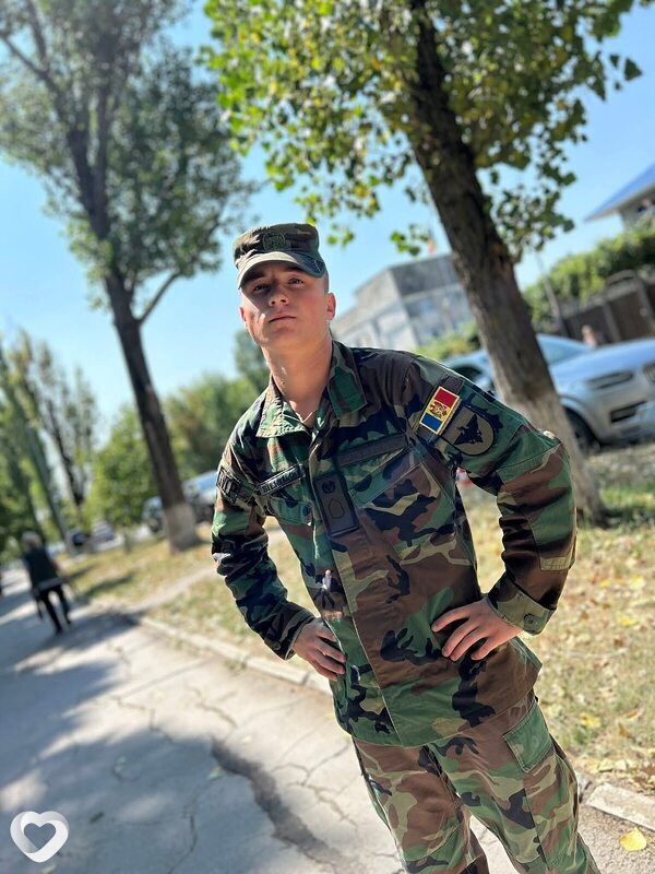 Стас, 20, Кишинёв — анкета №2911530