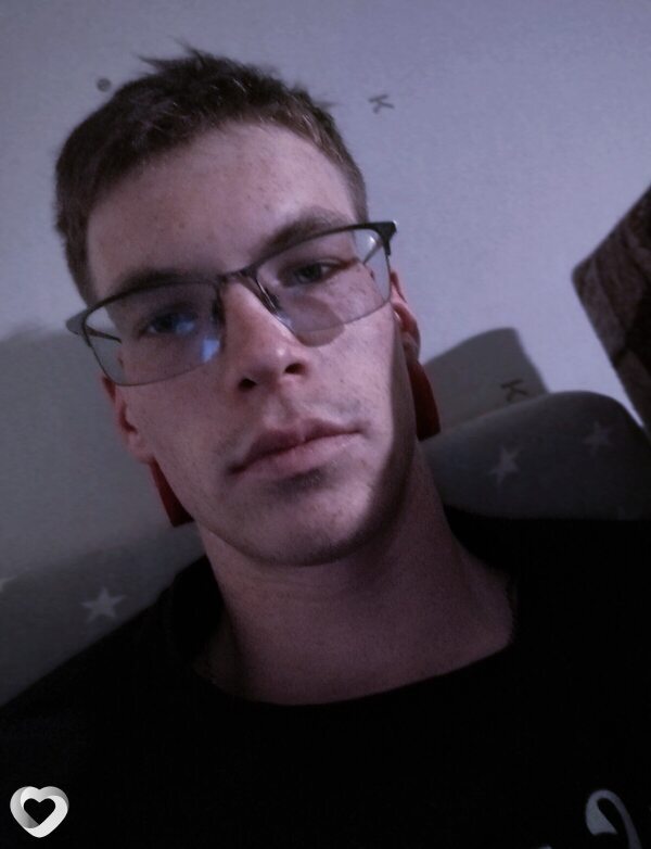 Семён, 21, Кургане — анкета №2911948