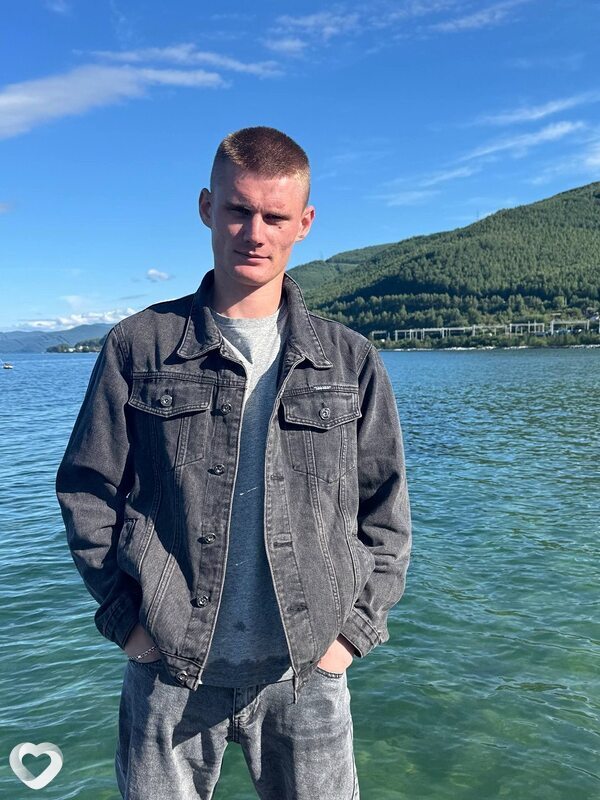 Daniil, 21, Иркутске — анкета №2911970